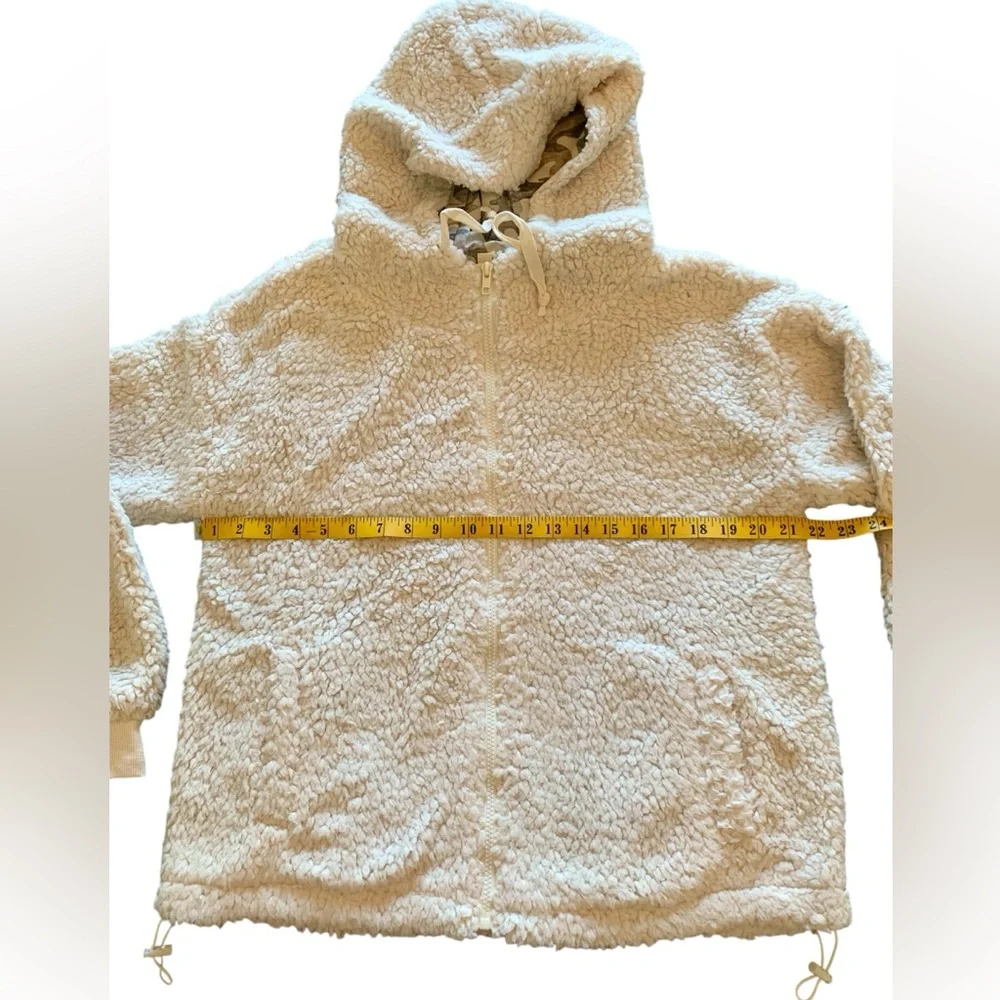 Sherpa Style Zip Hoodie Jacket with Camo Interior from Hem & Thread